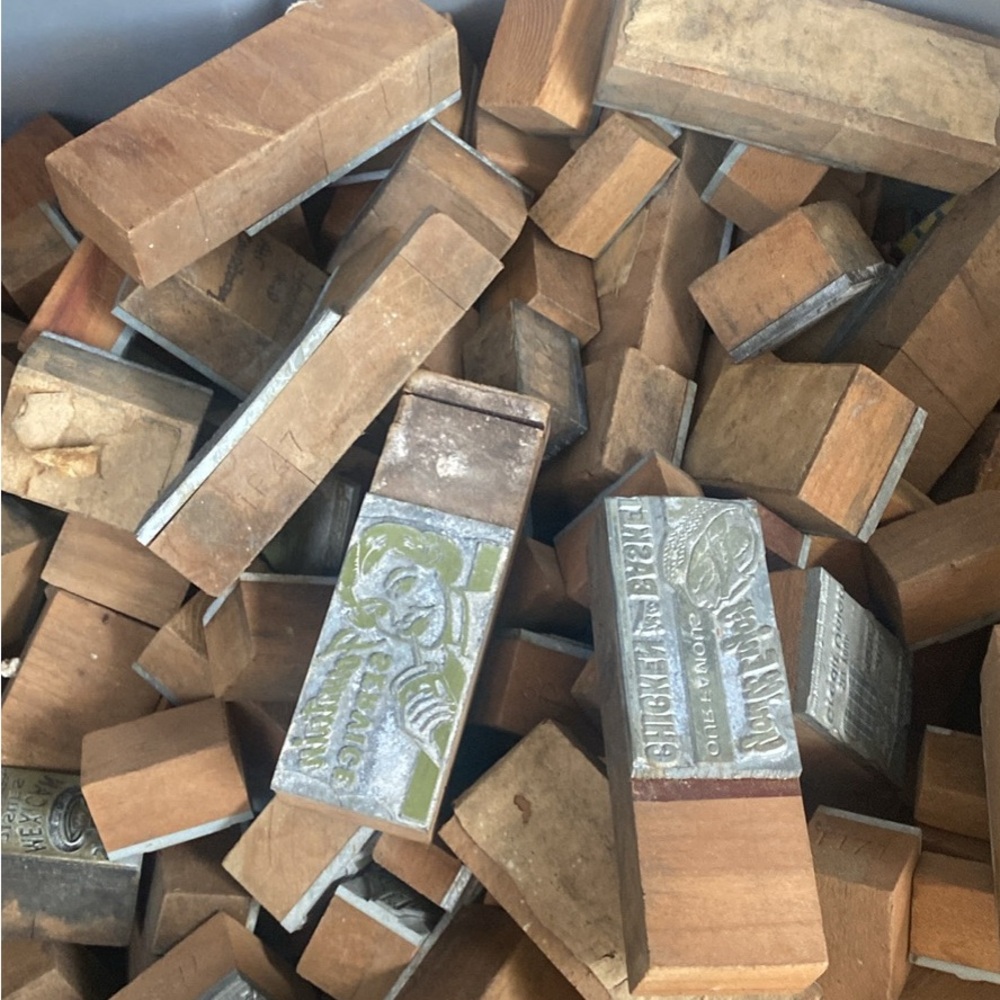 Lot Of 100 Assorted Pieces Vintage Letterpress Printing Wooden Block 1940-1960s